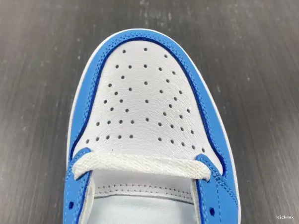 Rep MAX 1 Nike Air Jordan CJ7891-401 UNC SB Low x 0324